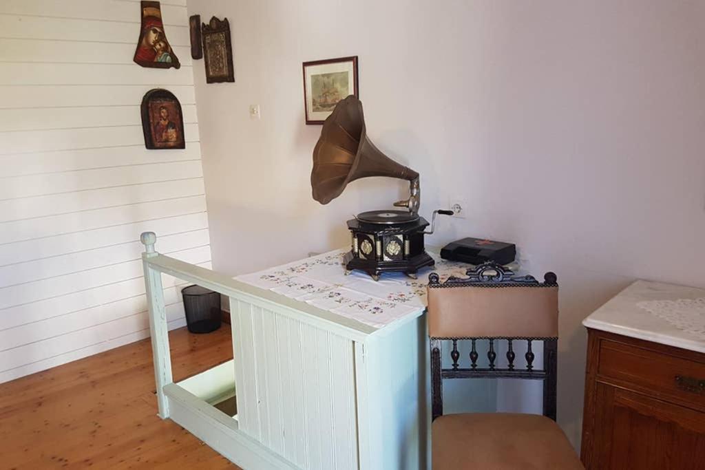 Chariklia Traditional House Alónnisos Extérieur photo